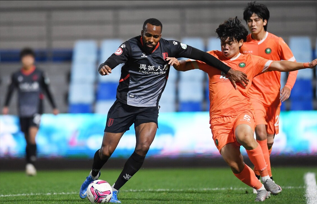 刚刚！布鲁克林篮网围绕中超绝杀压哨阿斯顿维拉更衣室发声，成都蓉城内部沟通备战德甲的简单介绍